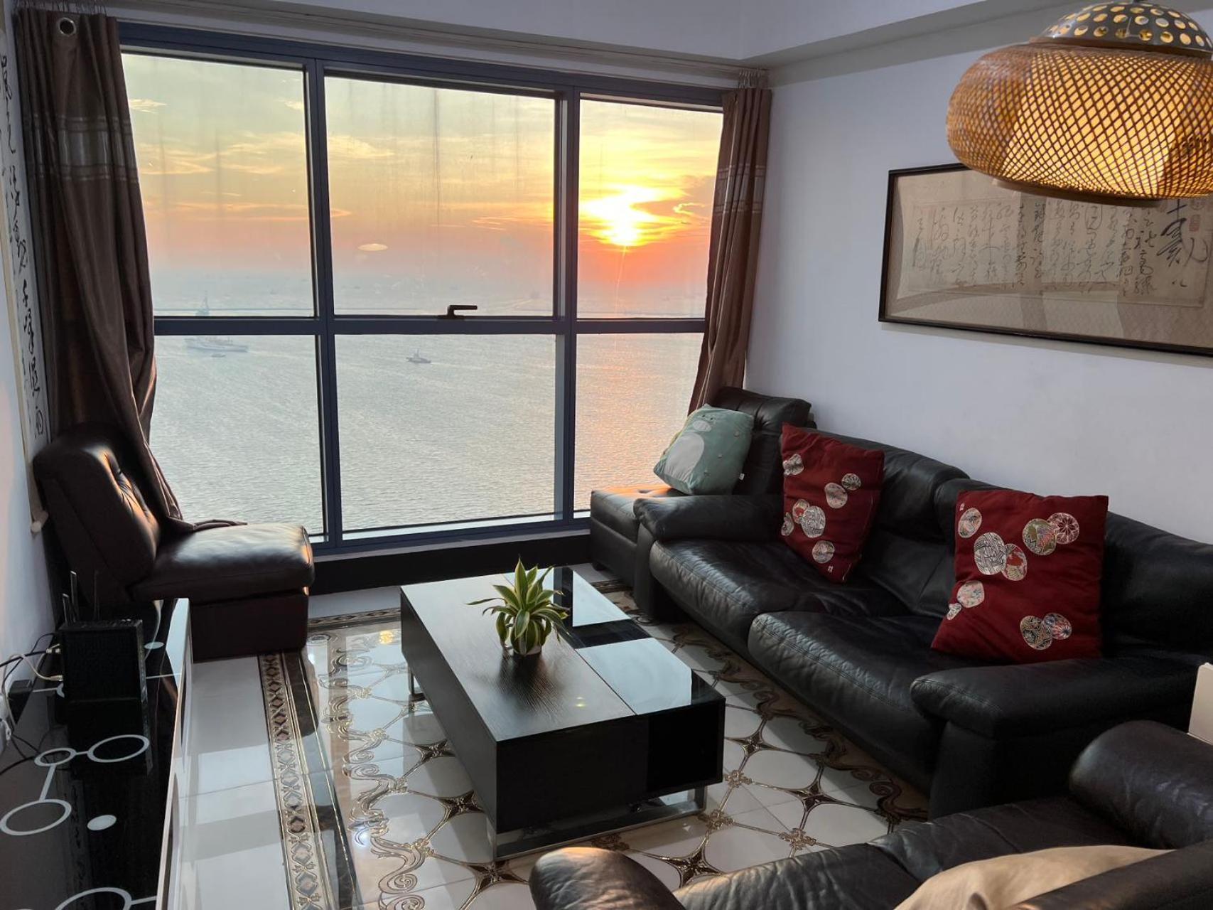 Appartamento Sunset House Roxas Bay Manila Esterno foto