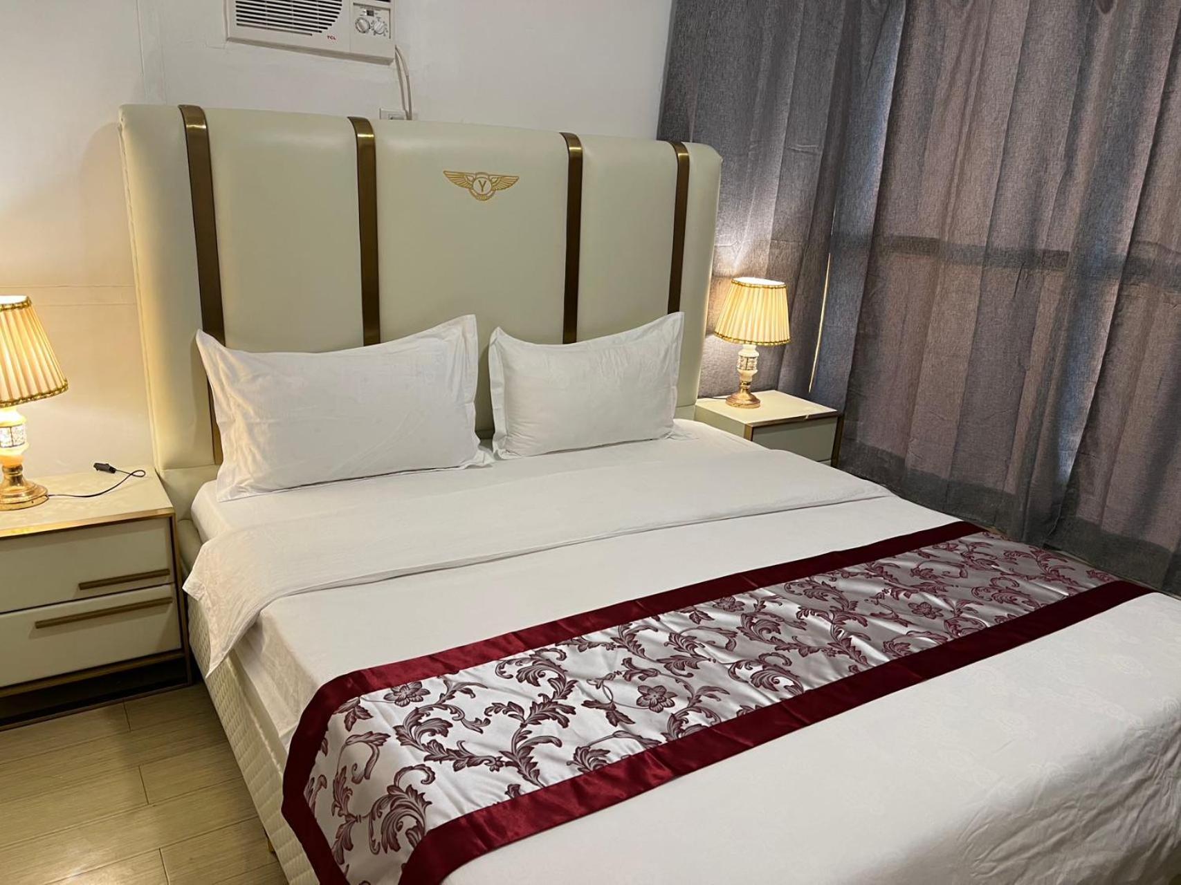 Appartamento Sunset House Roxas Bay Manila Esterno foto
