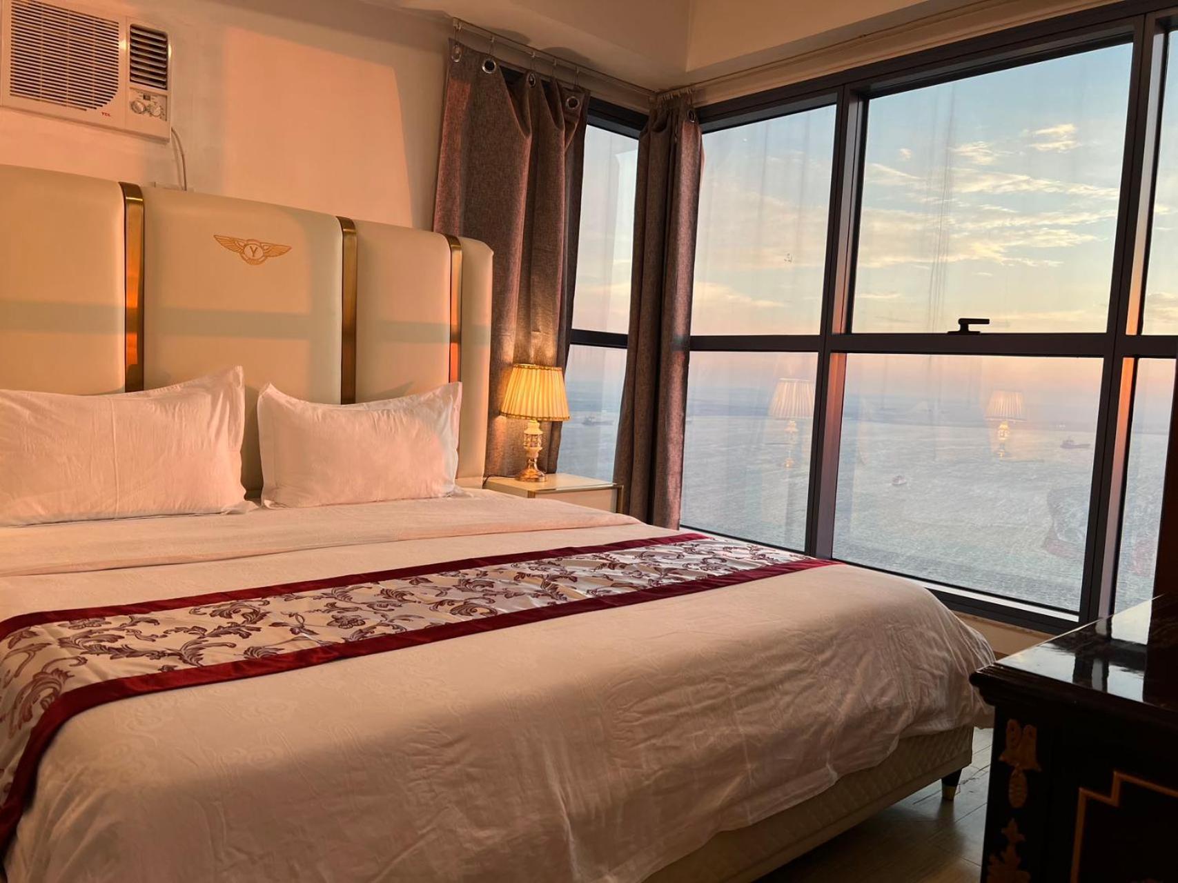 Appartamento Sunset House Roxas Bay Manila Esterno foto