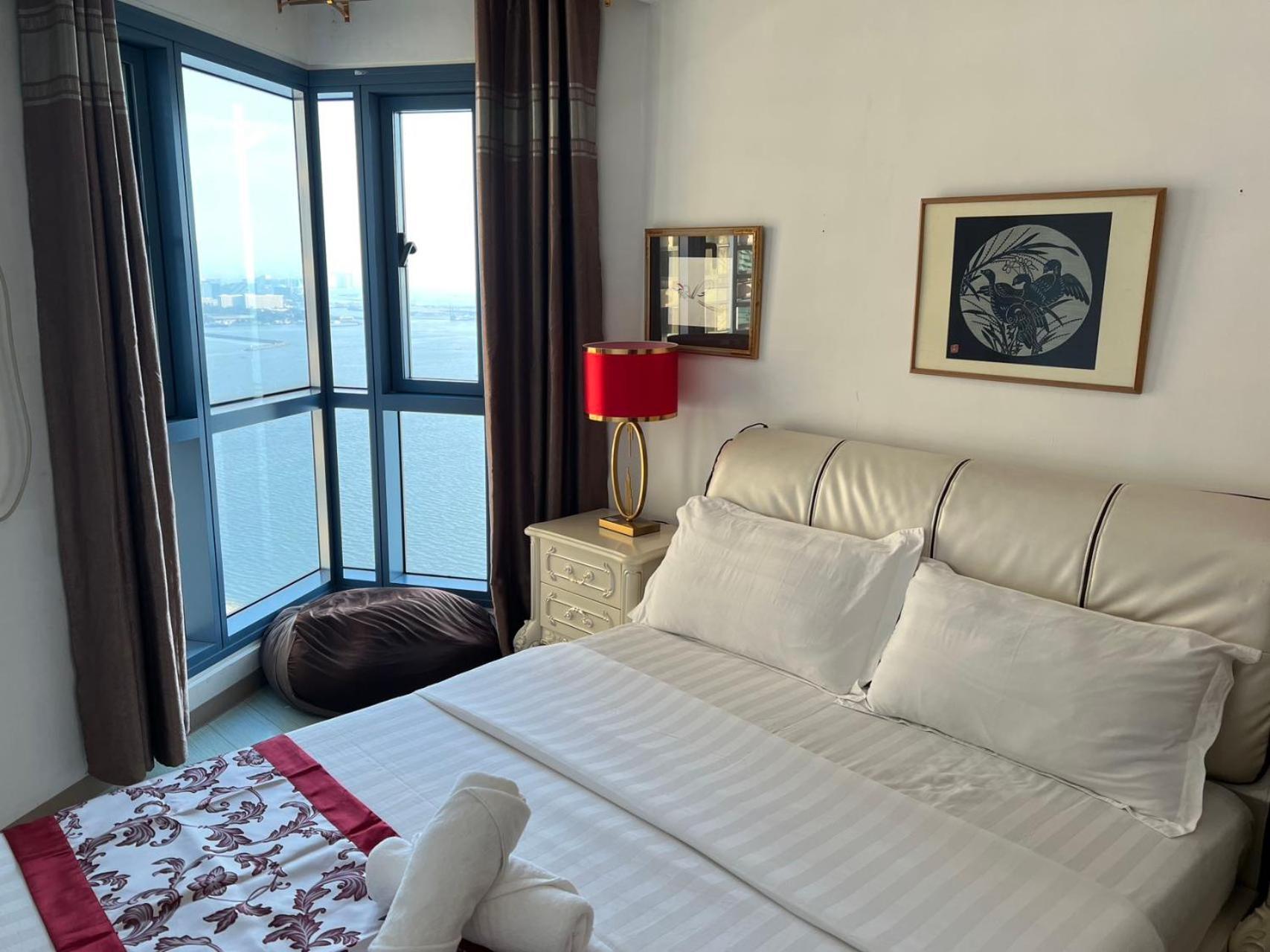 Appartamento Sunset House Roxas Bay Manila Esterno foto