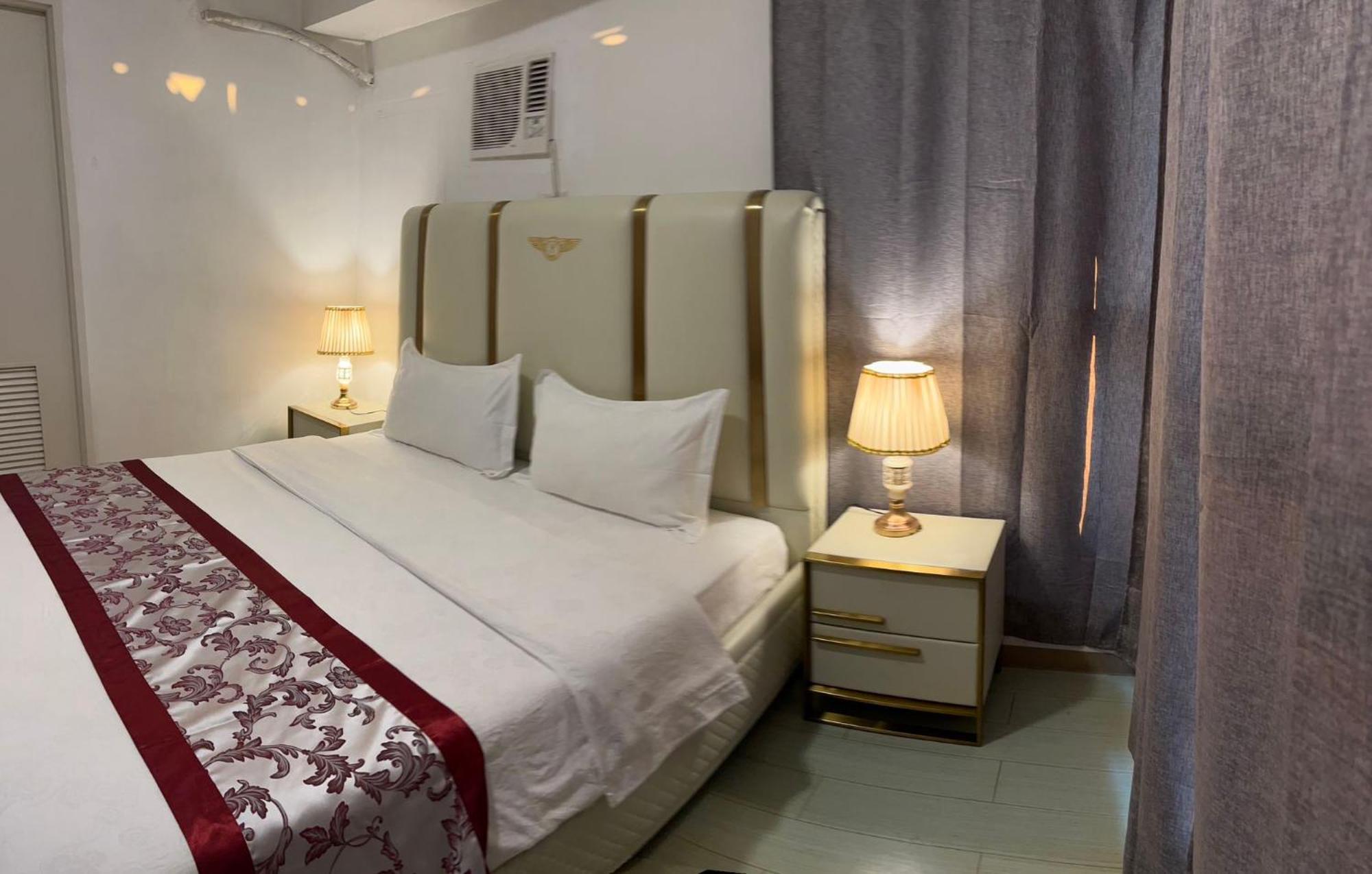 Appartamento Sunset House Roxas Bay Manila Esterno foto
