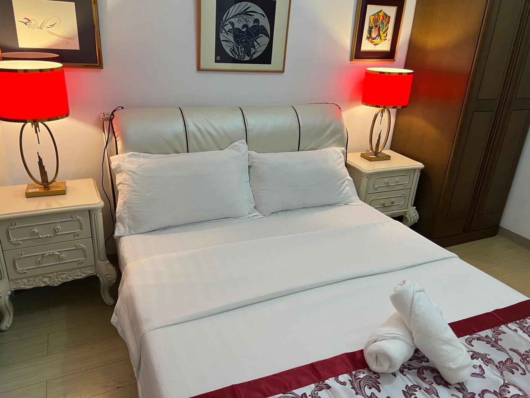 Appartamento Sunset House Roxas Bay Manila Esterno foto