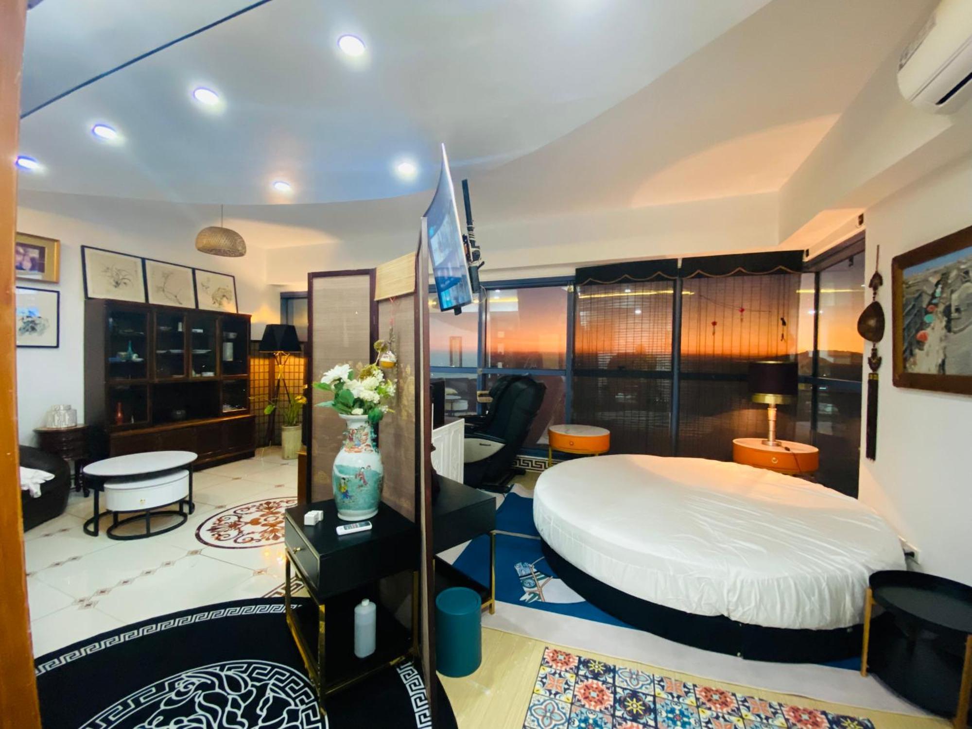 Appartamento Sunset House Roxas Bay Manila Esterno foto