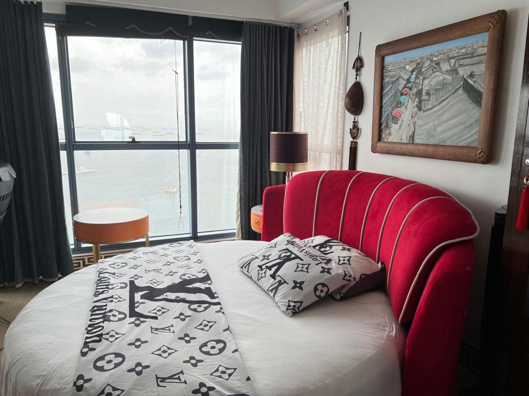 Appartamento Sunset House Roxas Bay Manila Esterno foto