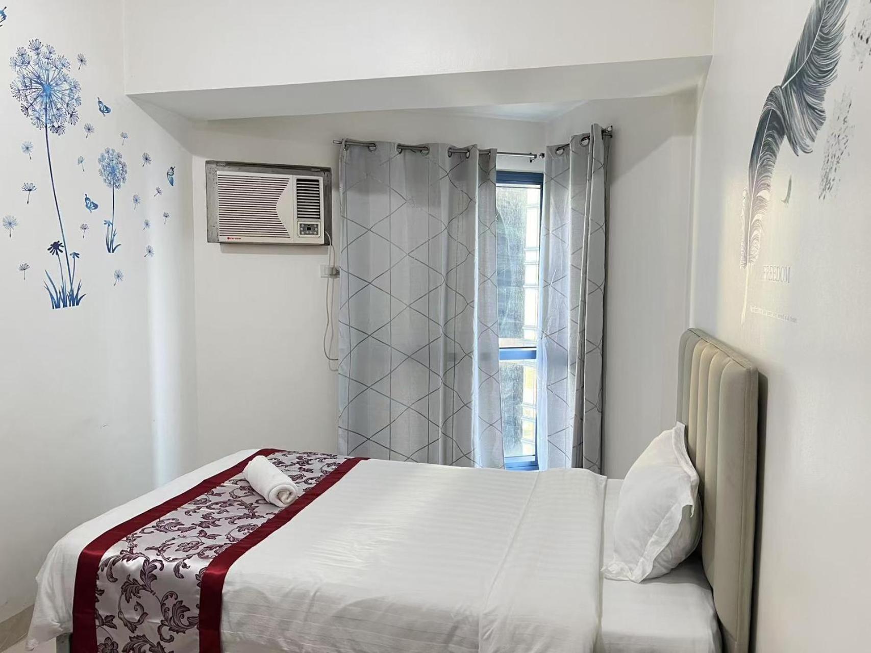 Appartamento Sunset House Roxas Bay Manila Esterno foto