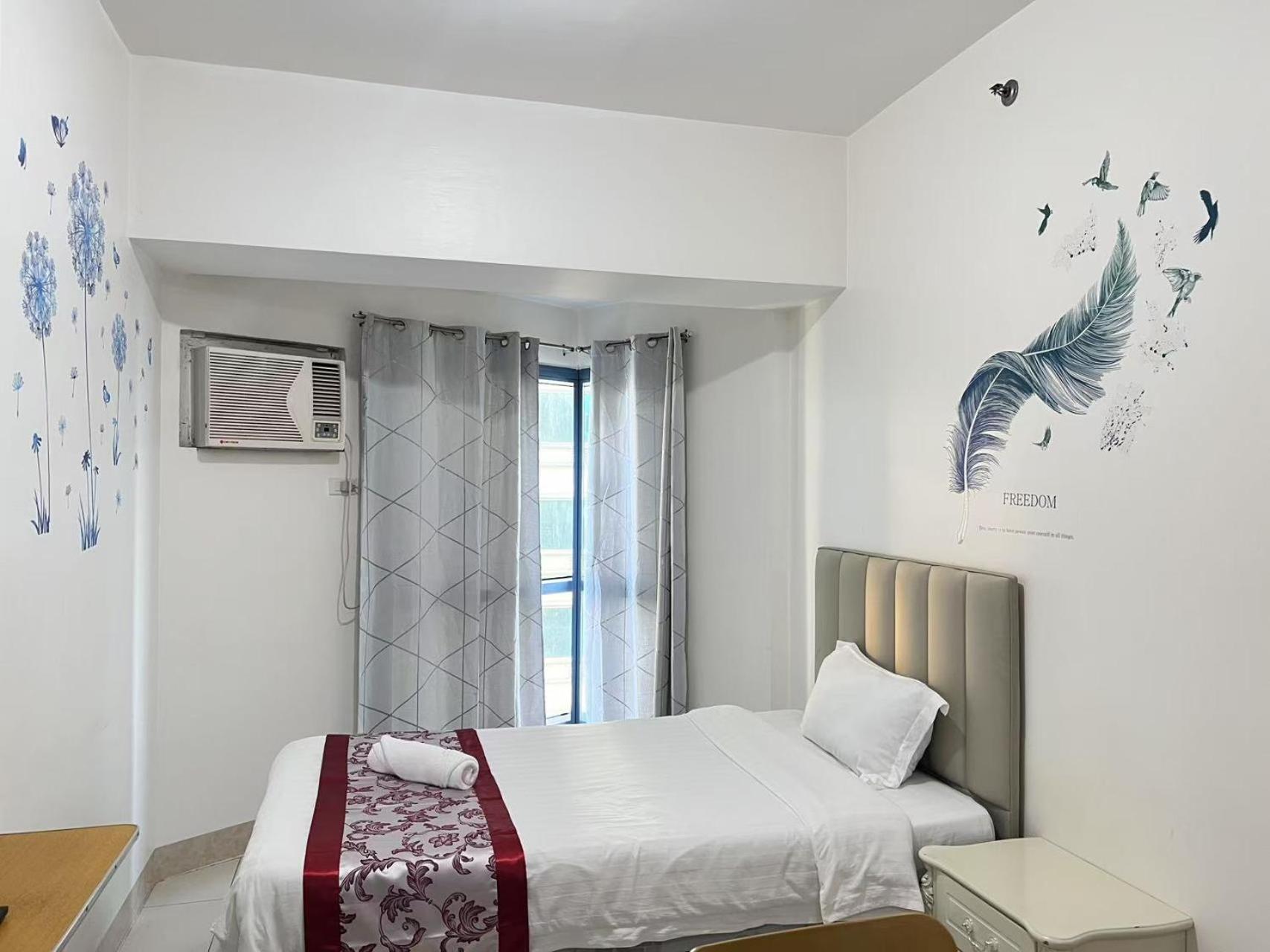Appartamento Sunset House Roxas Bay Manila Esterno foto